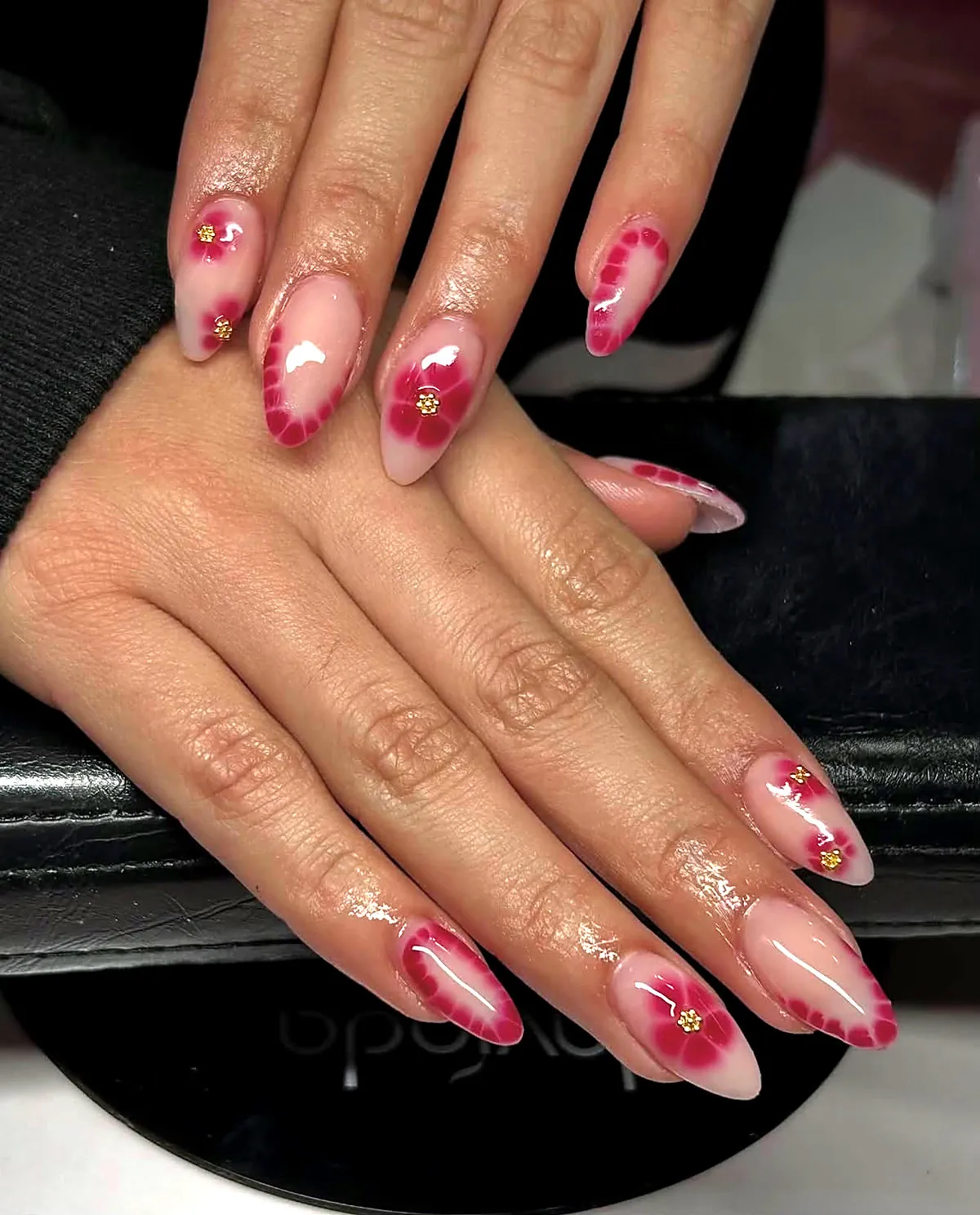 Floral almond nails